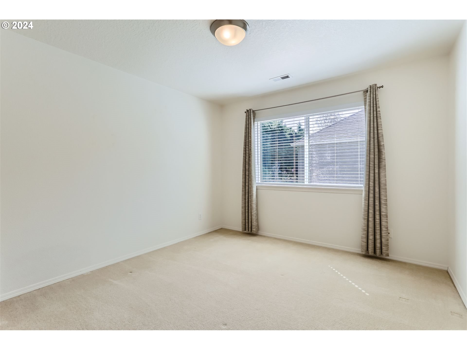 13634 NW STONEBRIDGE DR