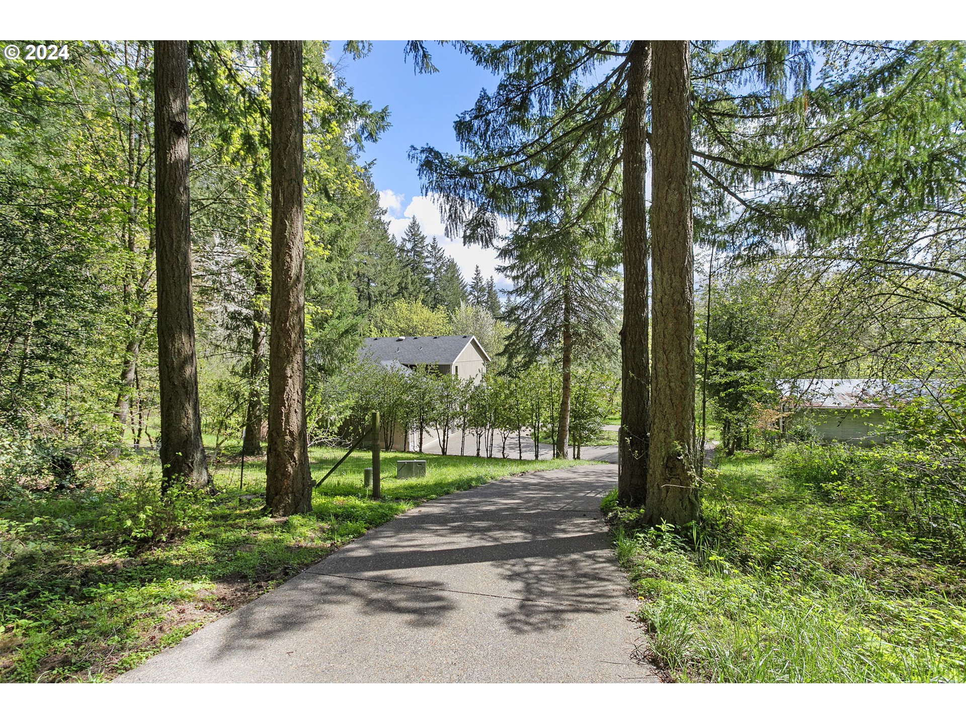 16690 SW HIGH HILL LN