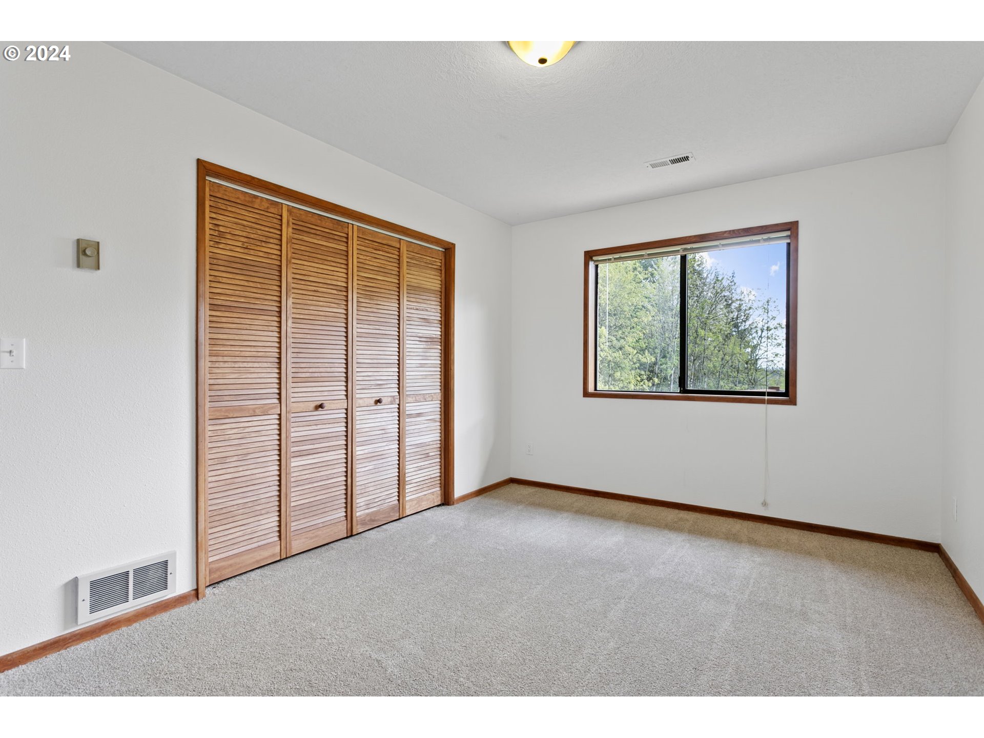 16690 SW HIGH HILL LN