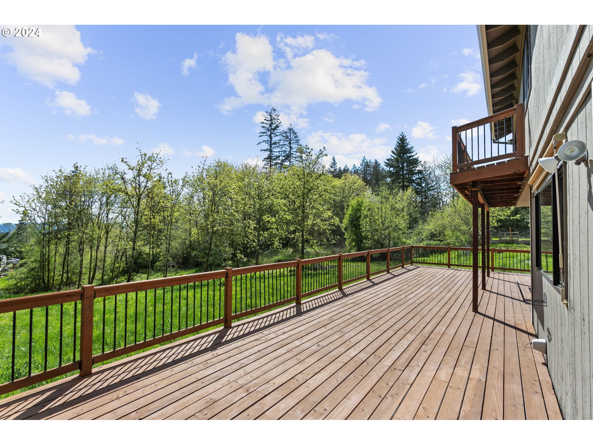 16690 SW HIGH HILL LN