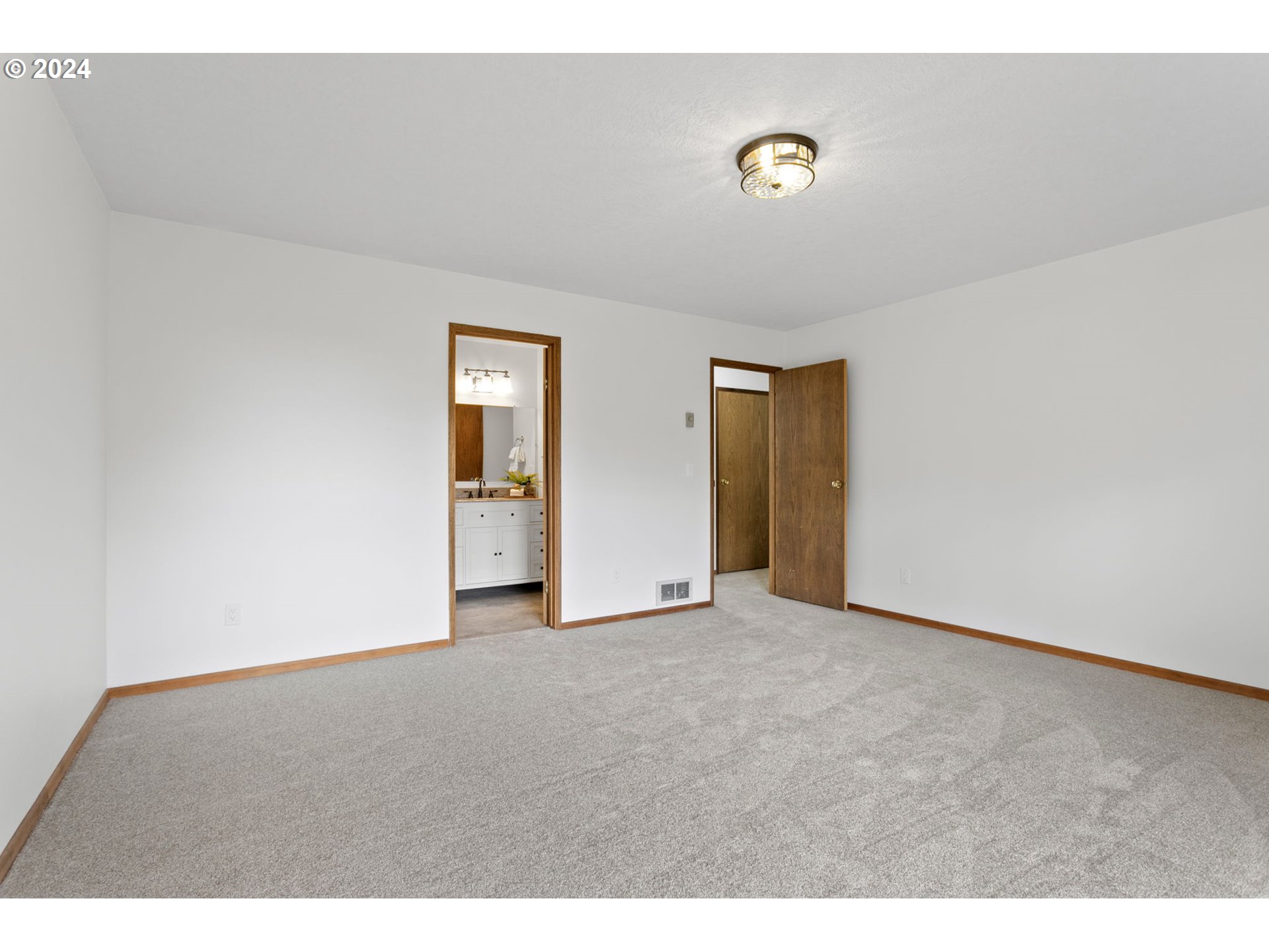 16690 SW HIGH HILL LN