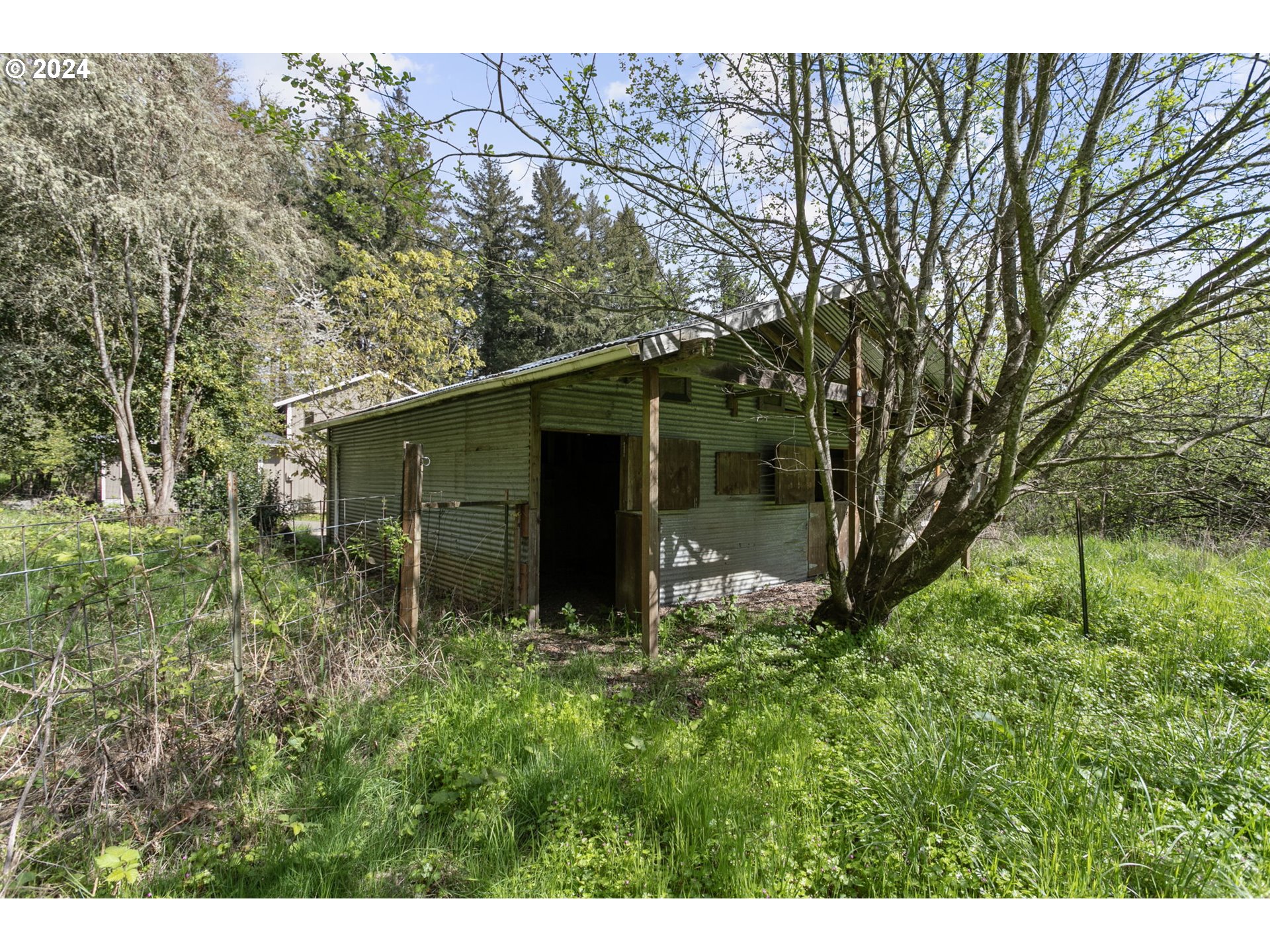 16690 SW HIGH HILL LN