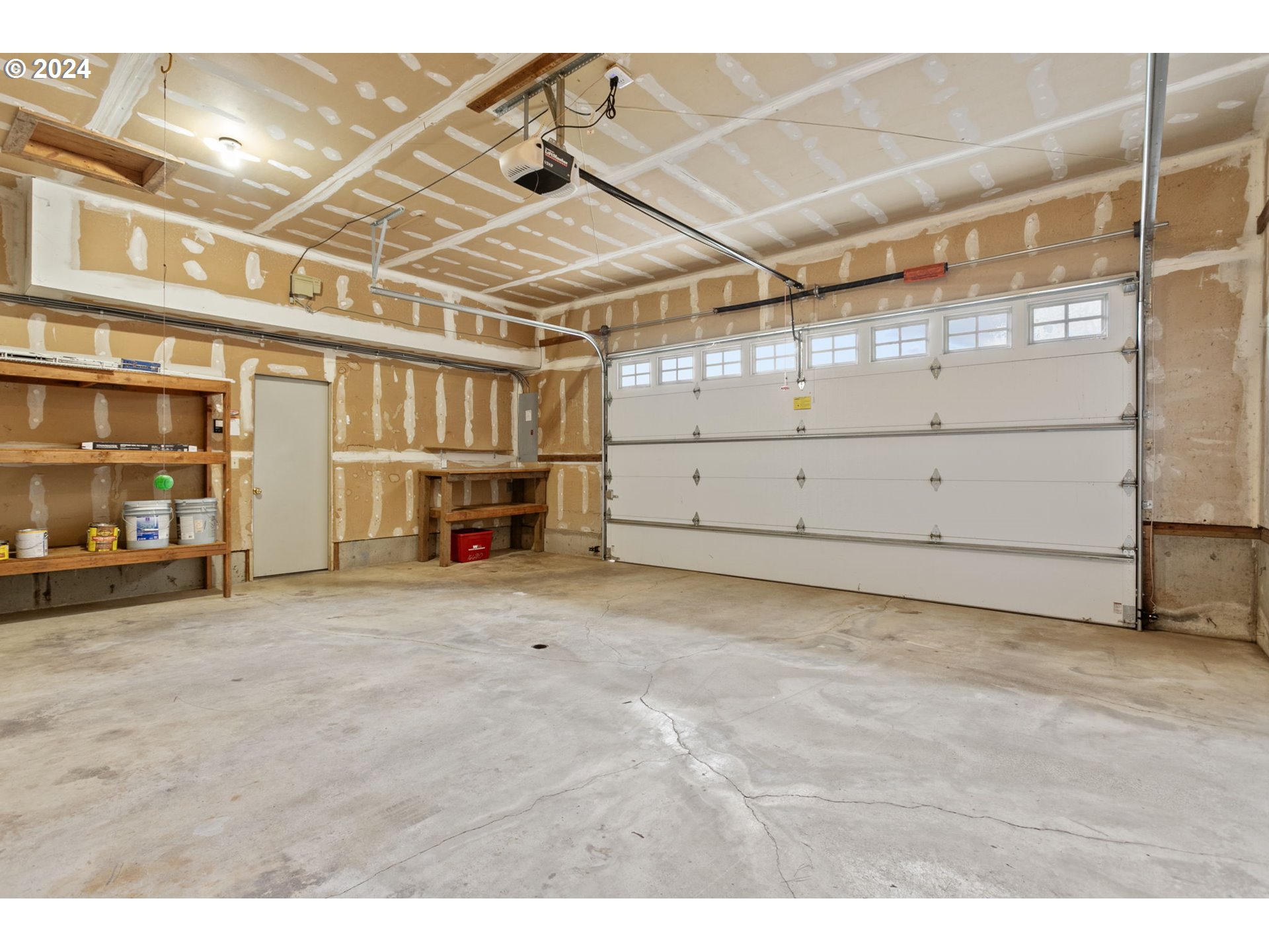 16690 SW HIGH HILL LN