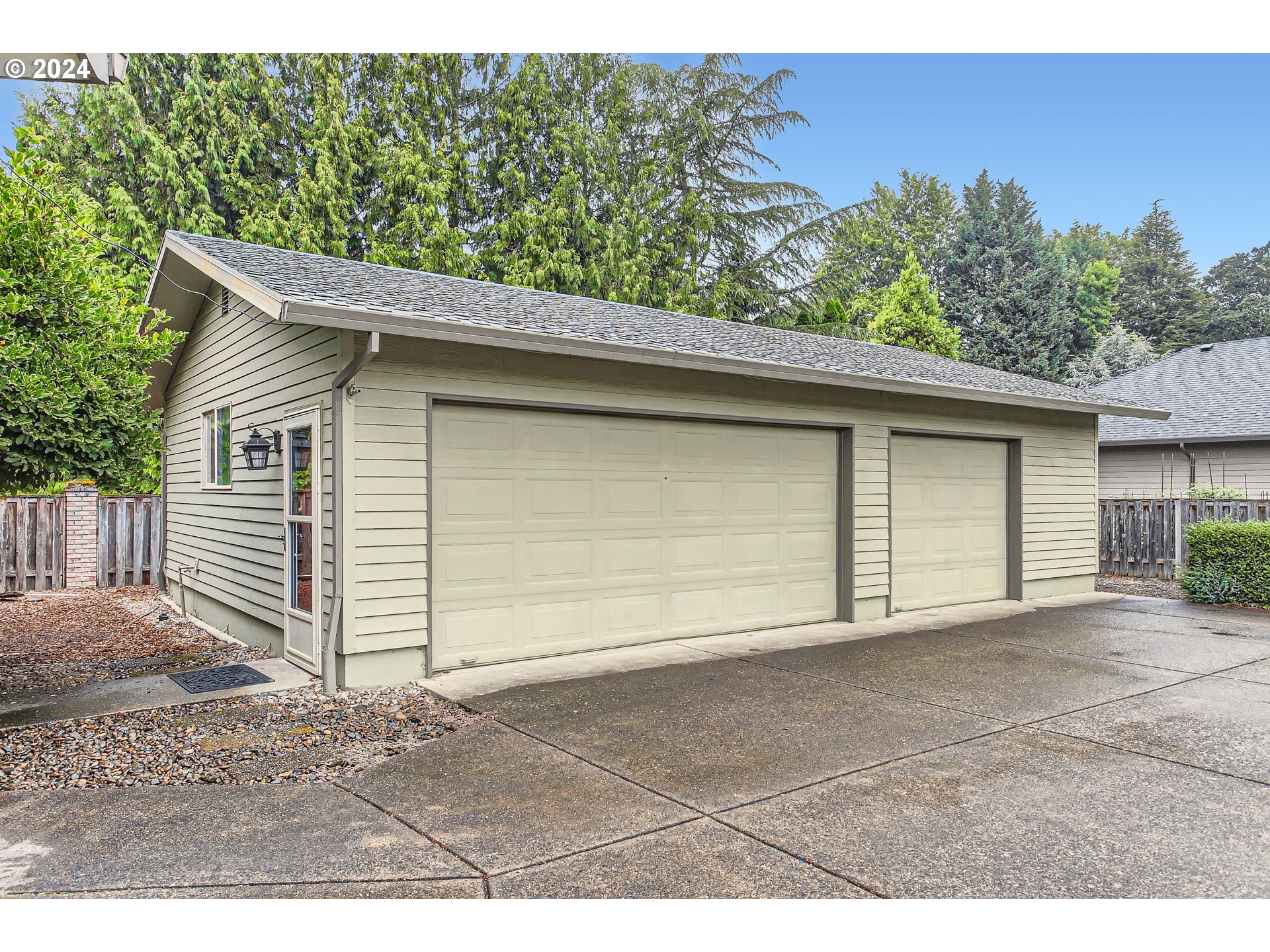 2370 NE JACKSON SCHOOL RD