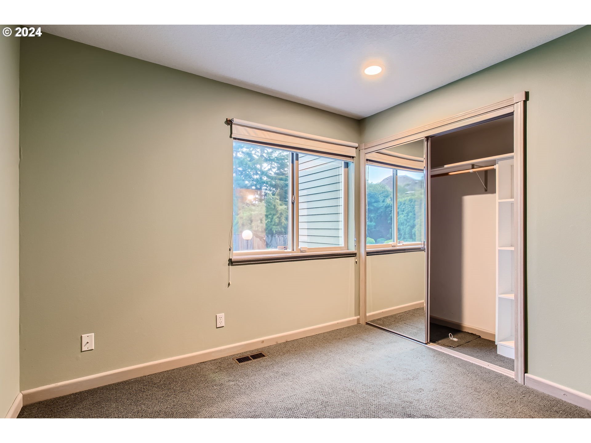 2370 NE JACKSON SCHOOL RD