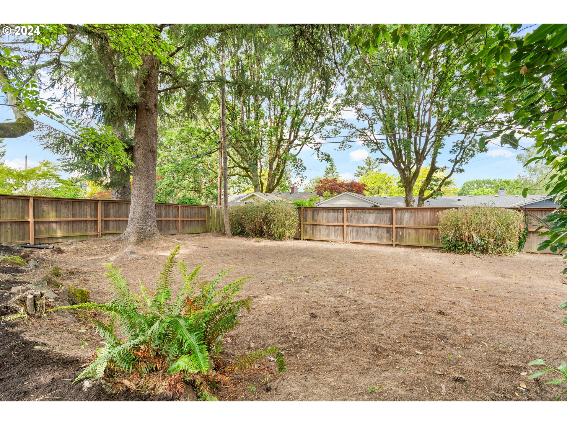 12325 SW PARK WAY SW