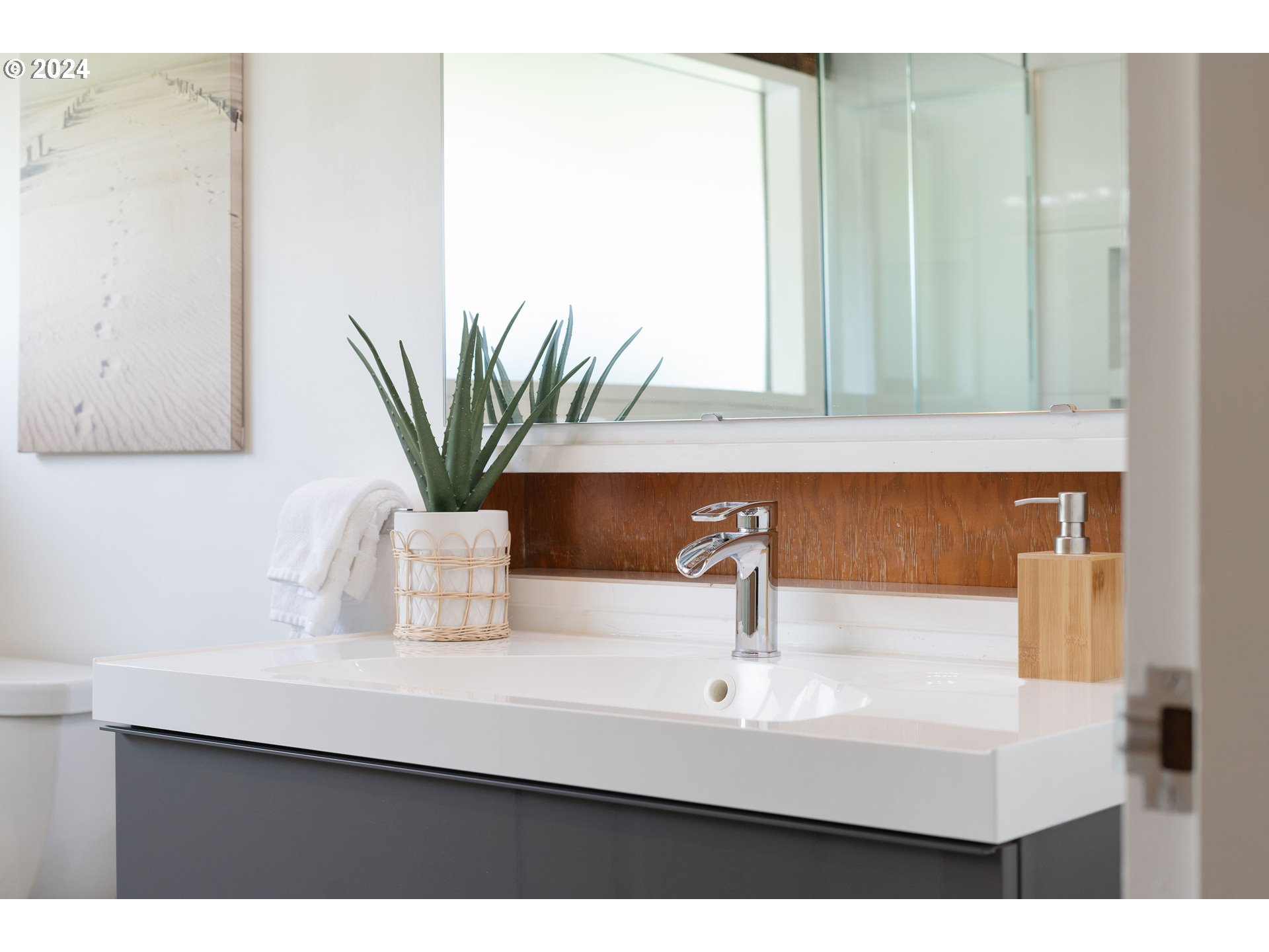 12325 SW PARK WAY SW