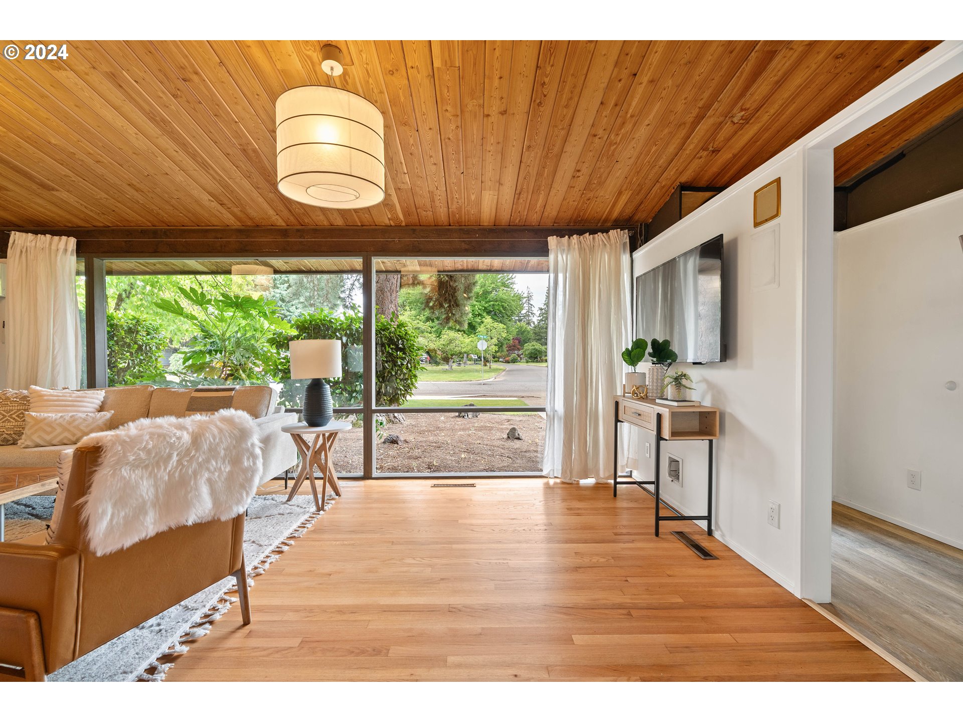 12325 SW PARK WAY SW