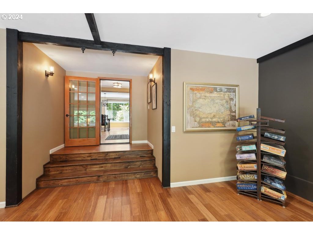 7530 NW SKYLINE BLVD