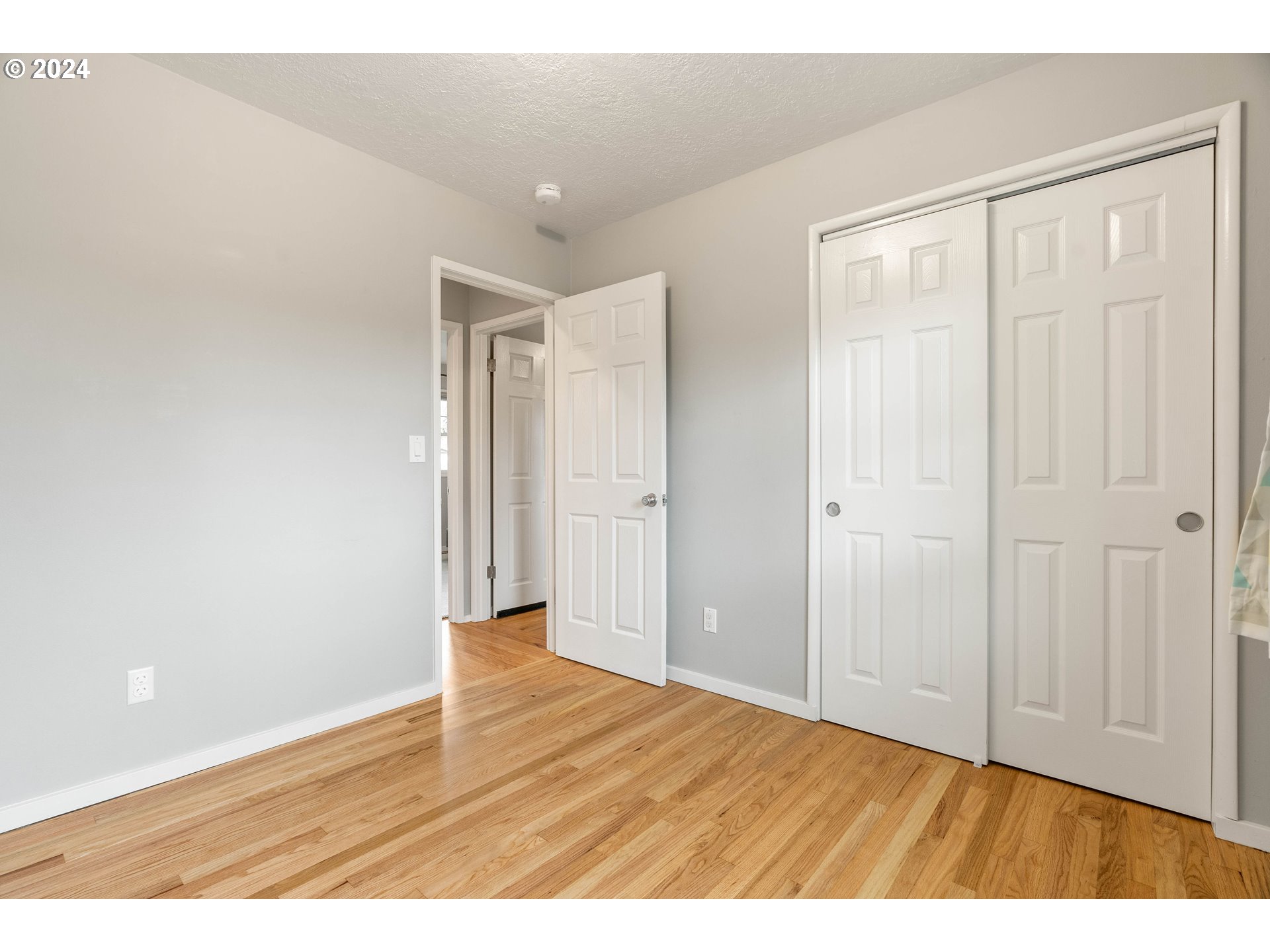 12920 SW FOOTHILL DR