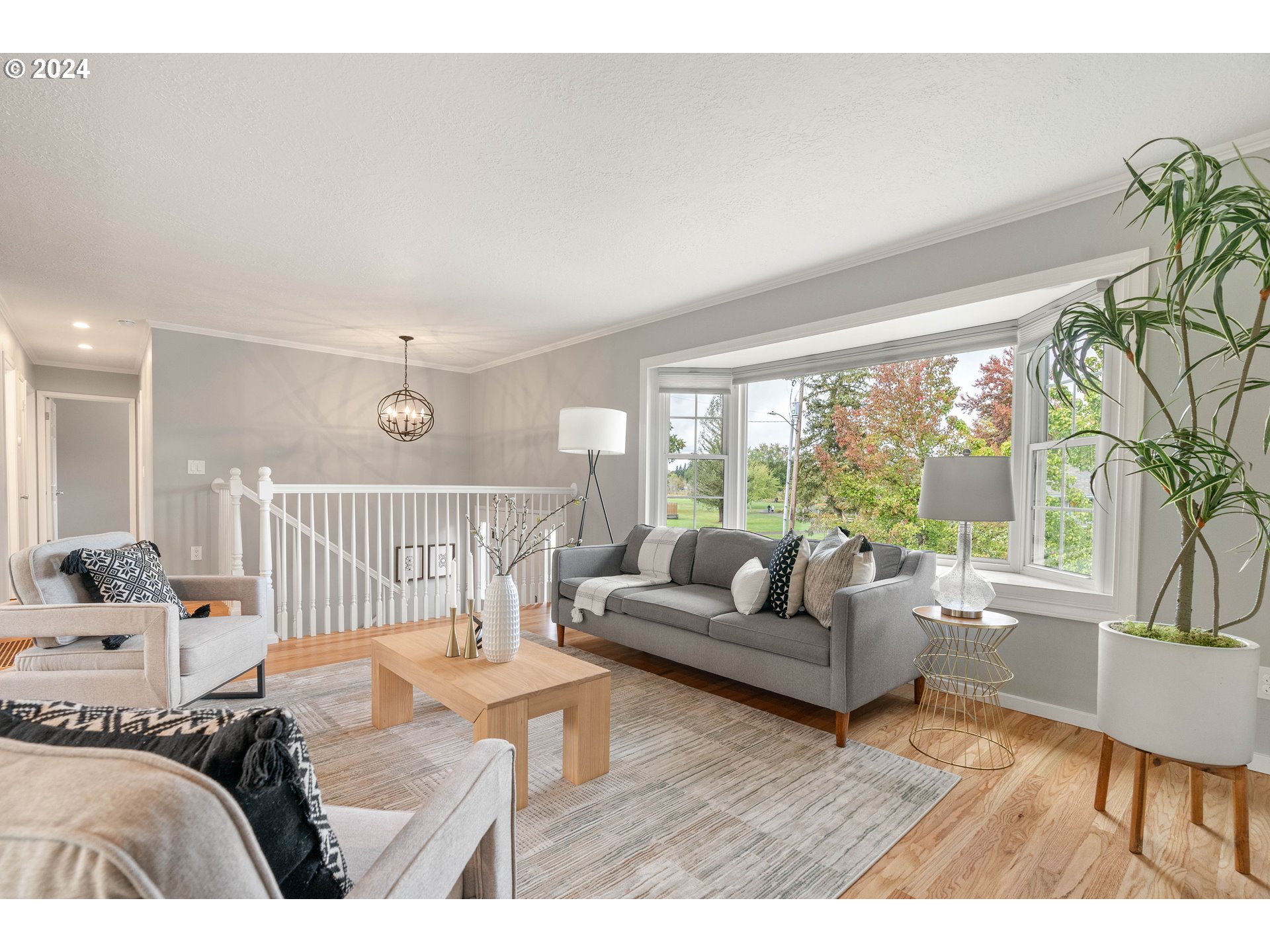 12920 SW FOOTHILL DR