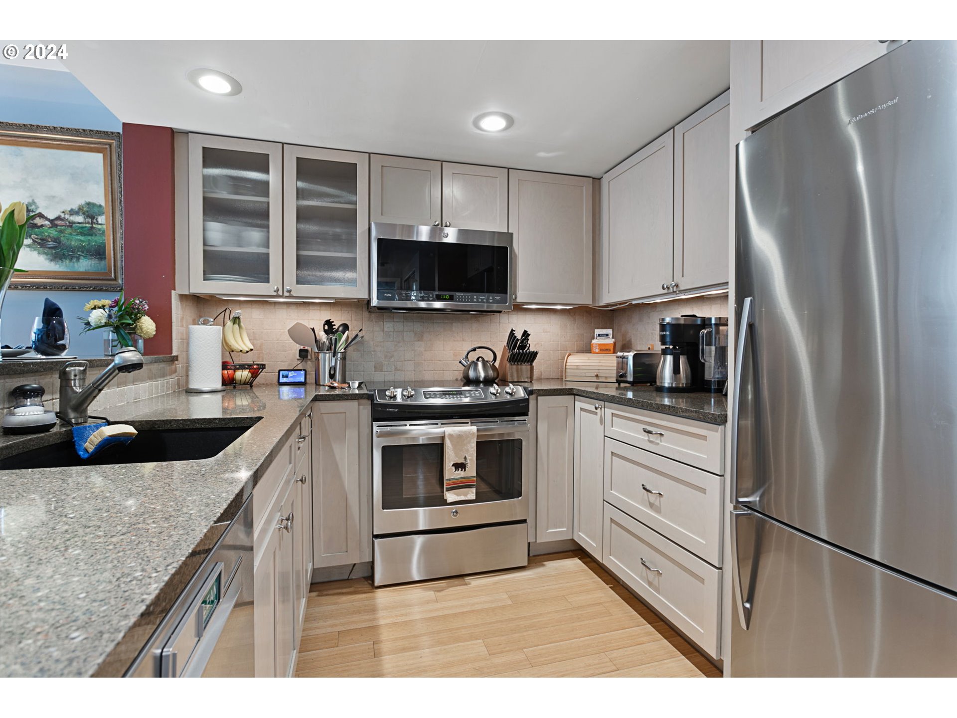 6605 W BURNSIDE RD 154