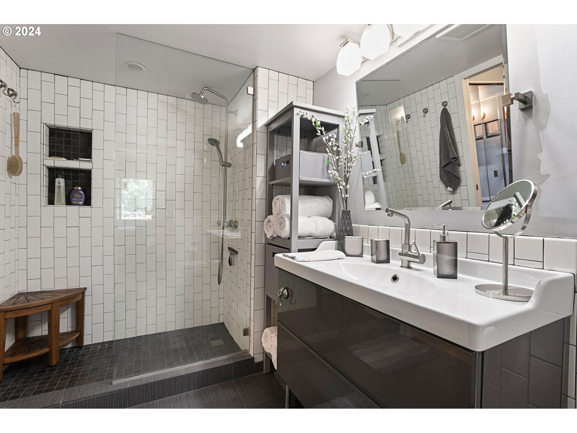 6605 W BURNSIDE RD 154