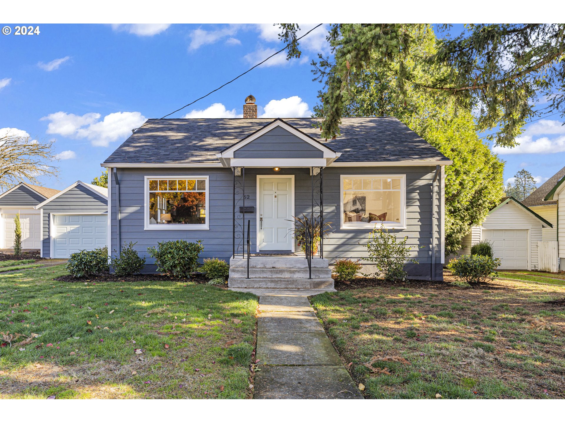 62 NW AVA AVE