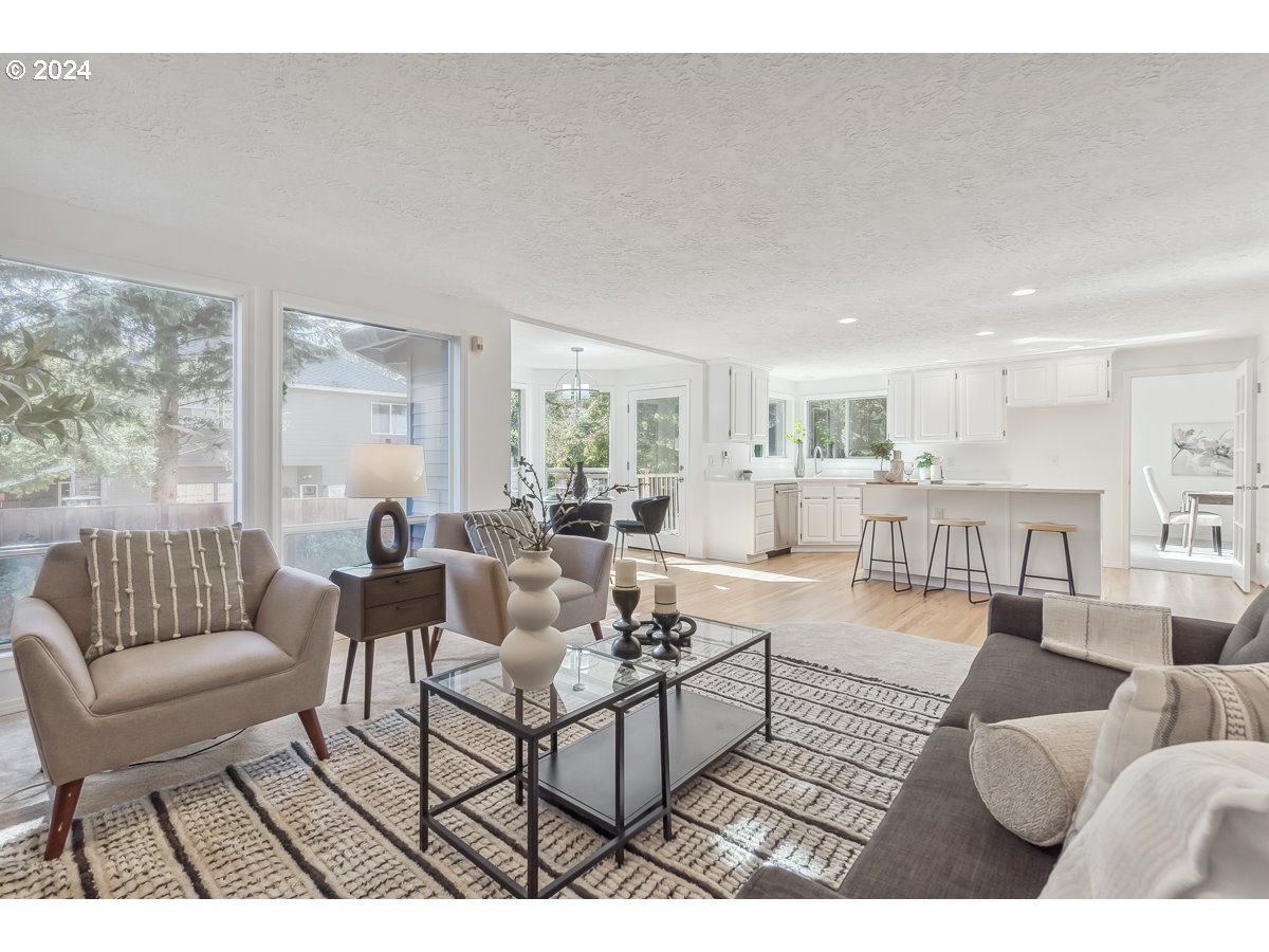 15980 NW BLUERIDGE DR