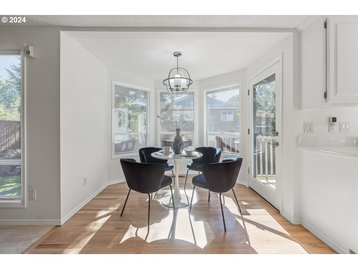 15980 NW BLUERIDGE DR