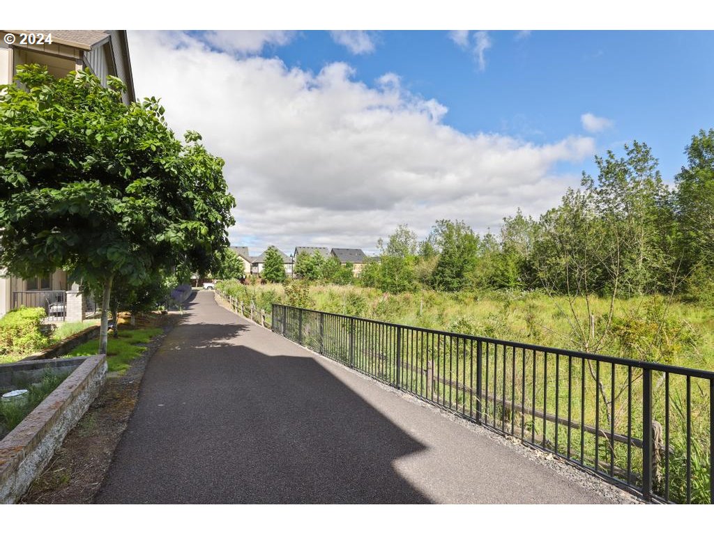 16405 NW CHADWICK WAY 102