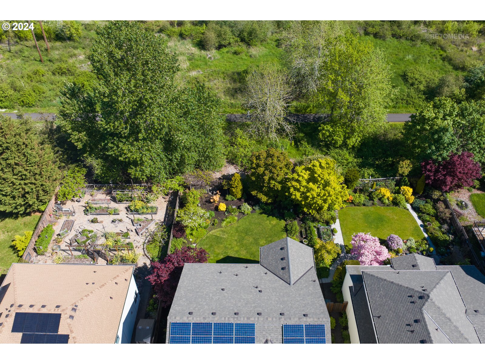 14261 NW GREENWOOD DR