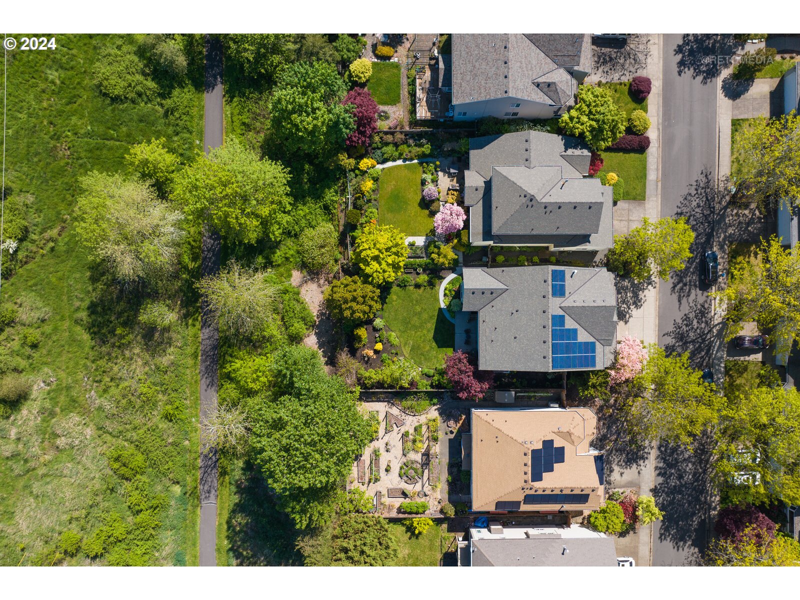 14261 NW GREENWOOD DR