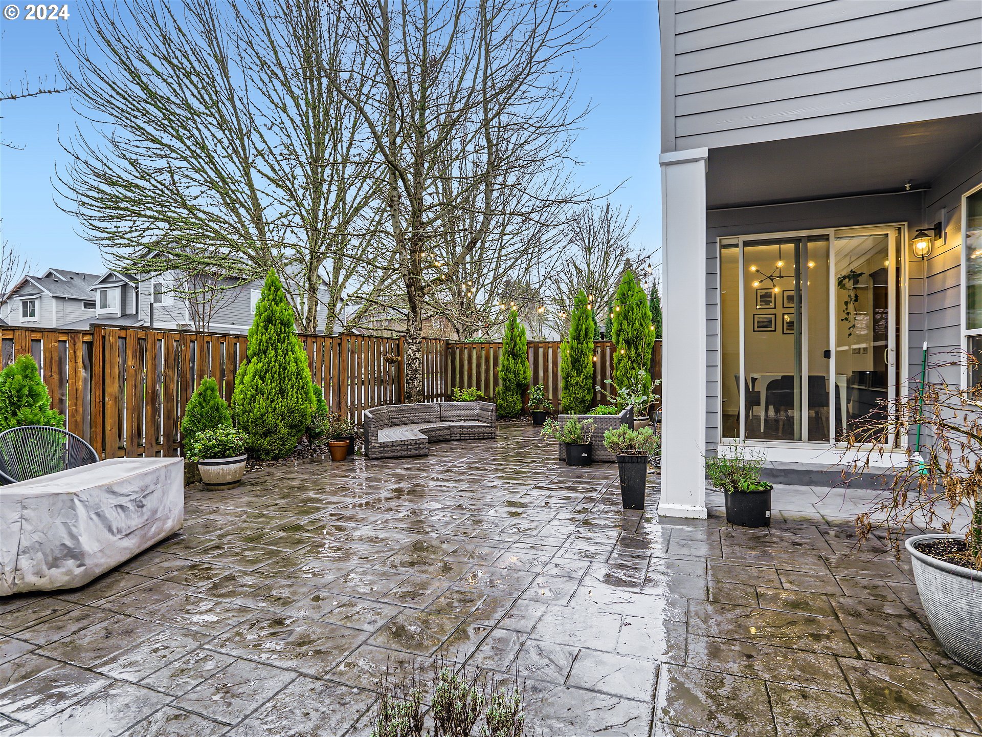 177 NE IRONCREEK TER