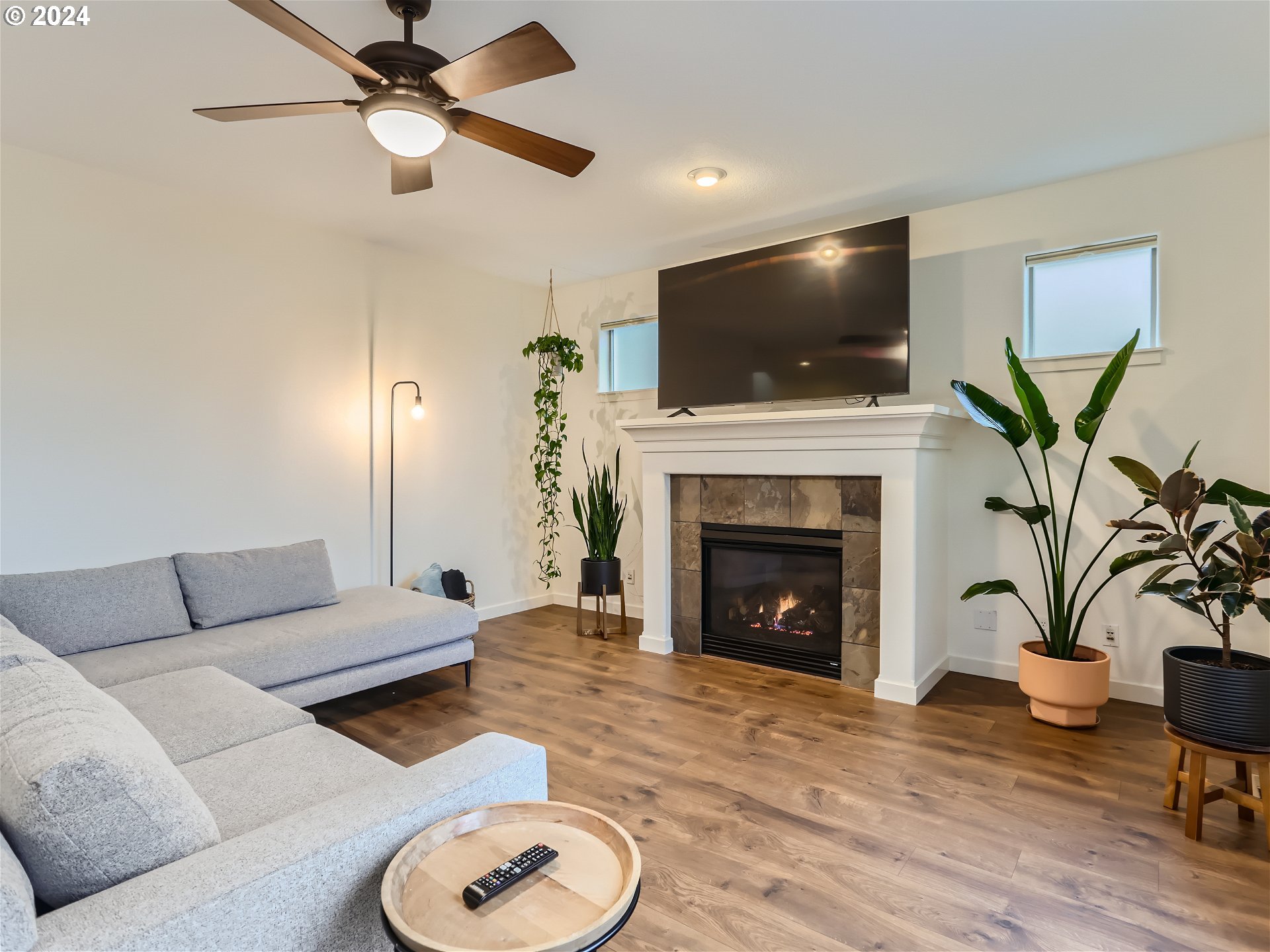 177 NE IRONCREEK TER