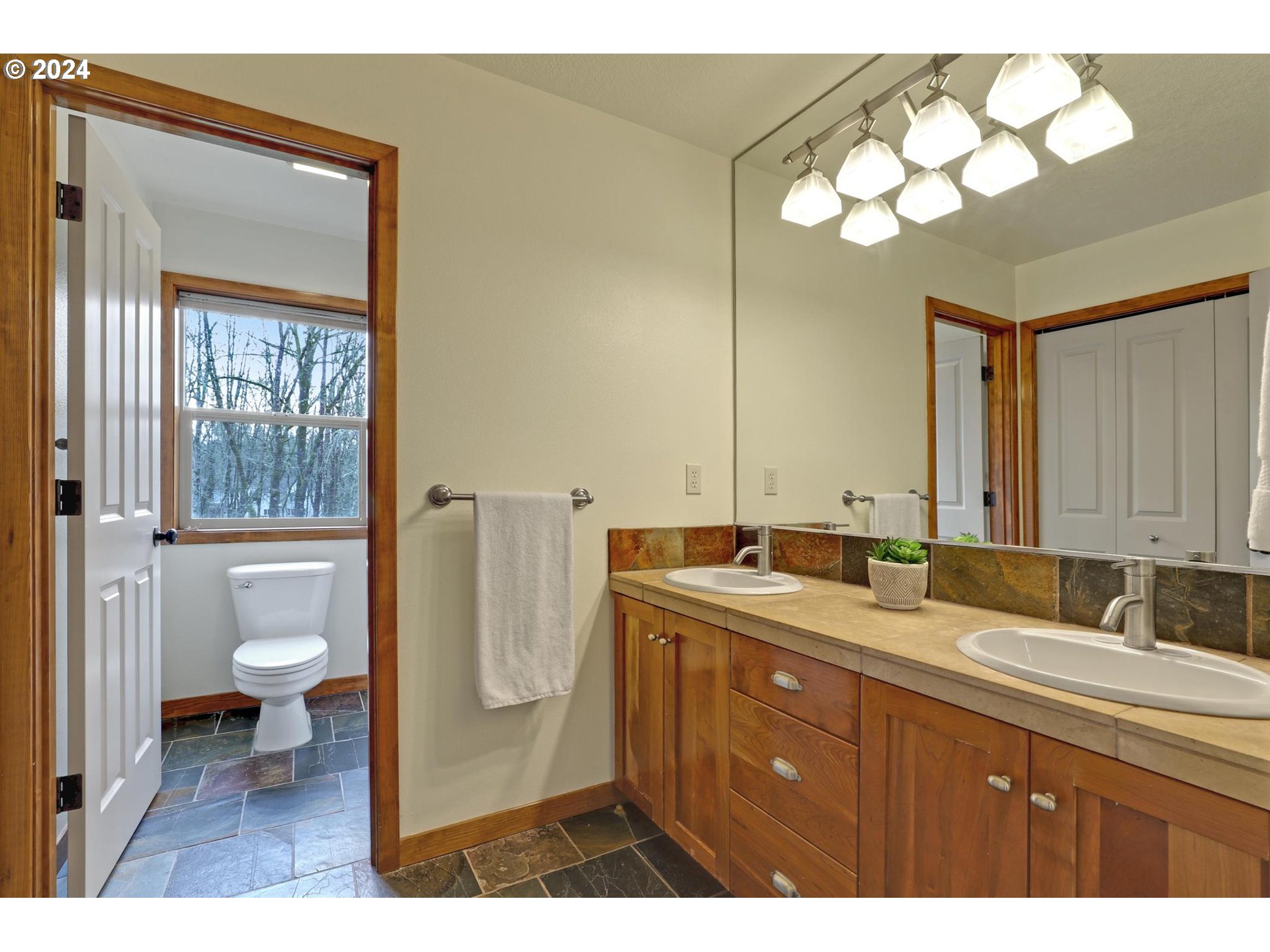 13310 NW HARTFORD ST