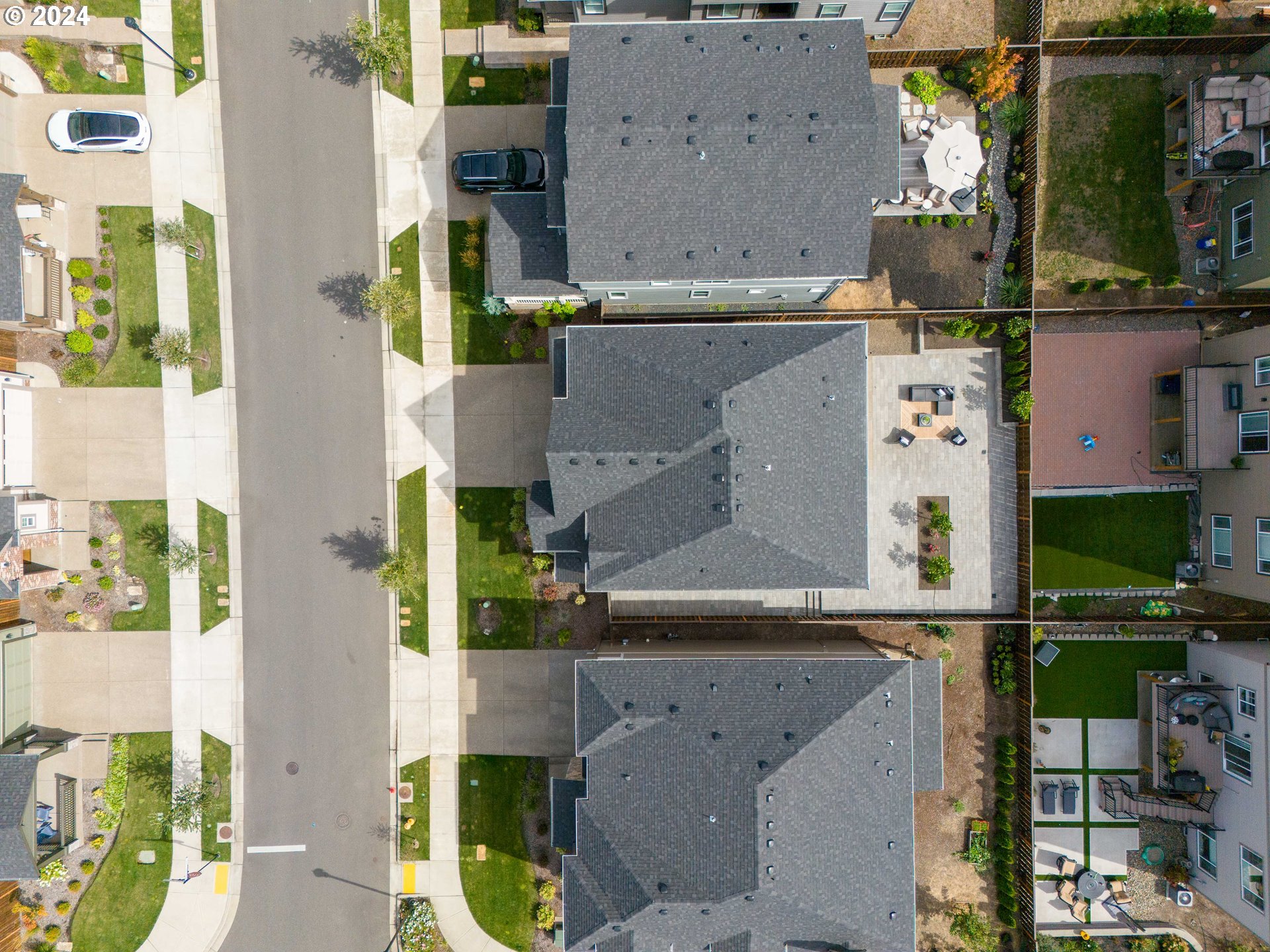 16698 SW SUNSHINE COAST ST