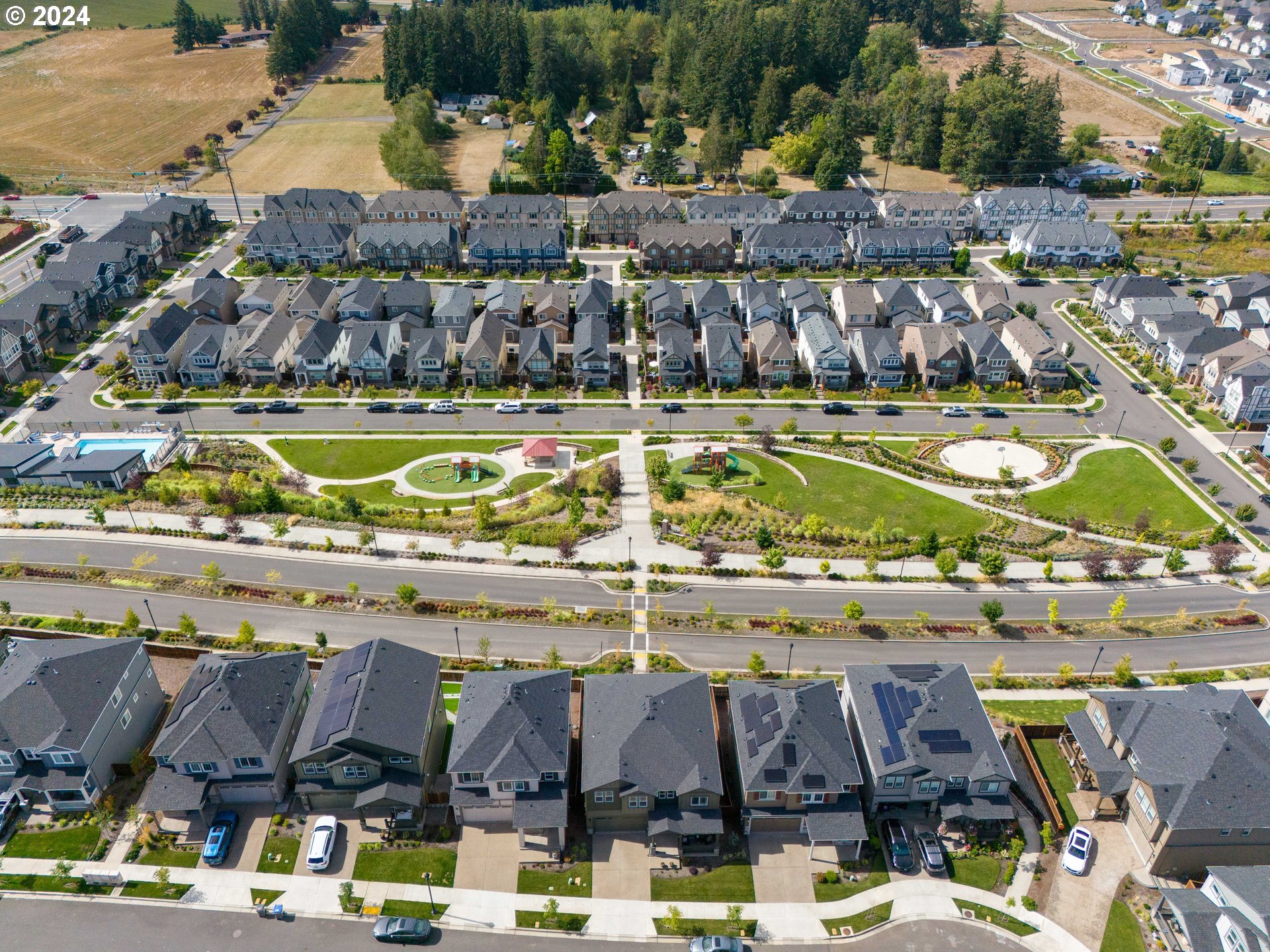 16698 SW SUNSHINE COAST ST