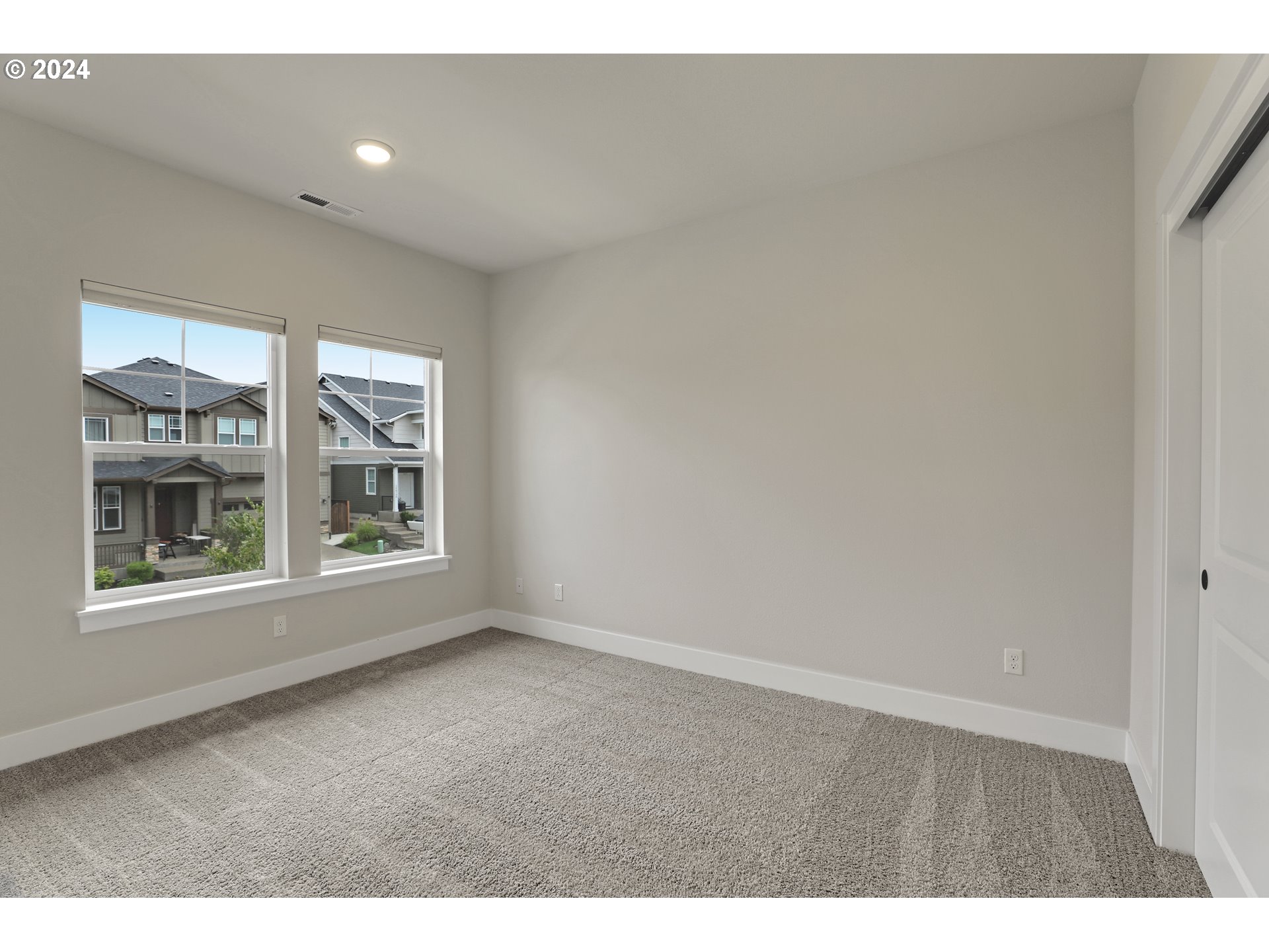 16698 SW SUNSHINE COAST ST