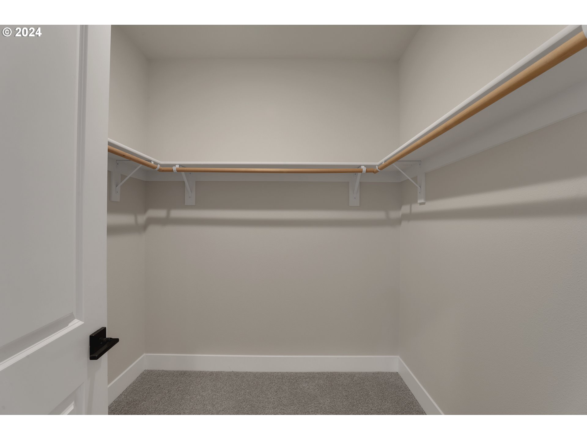 16698 SW SUNSHINE COAST ST