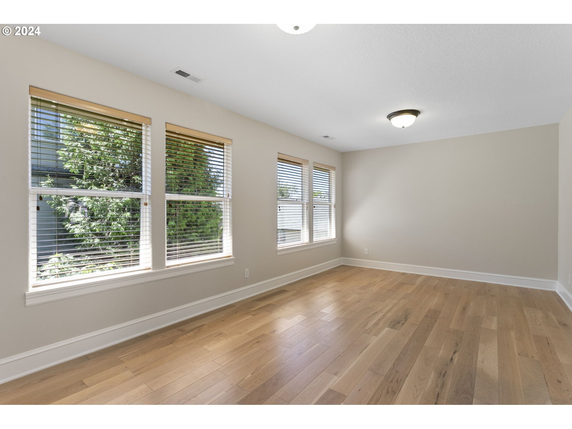 12636 NW FOREST SPRING LN