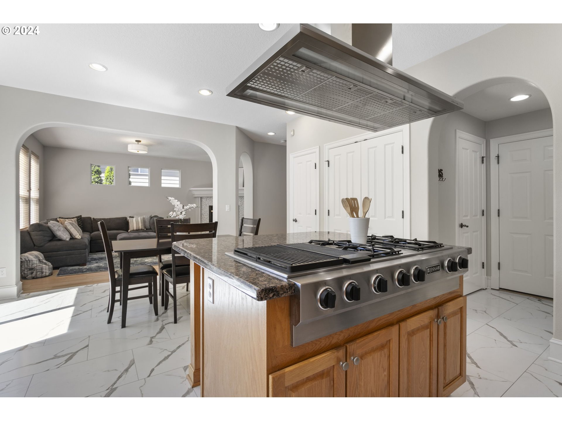 12636 NW FOREST SPRING LN