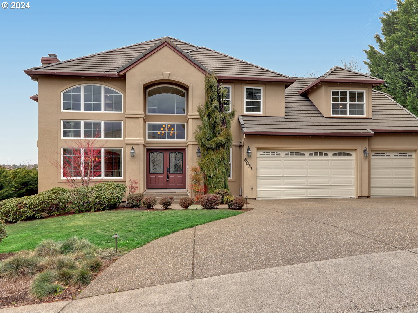 8033 NW HAZELTINE ST