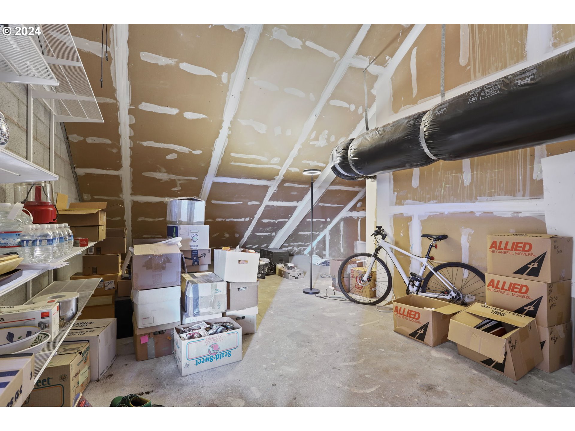 6605 W BURNSIDE RD 140