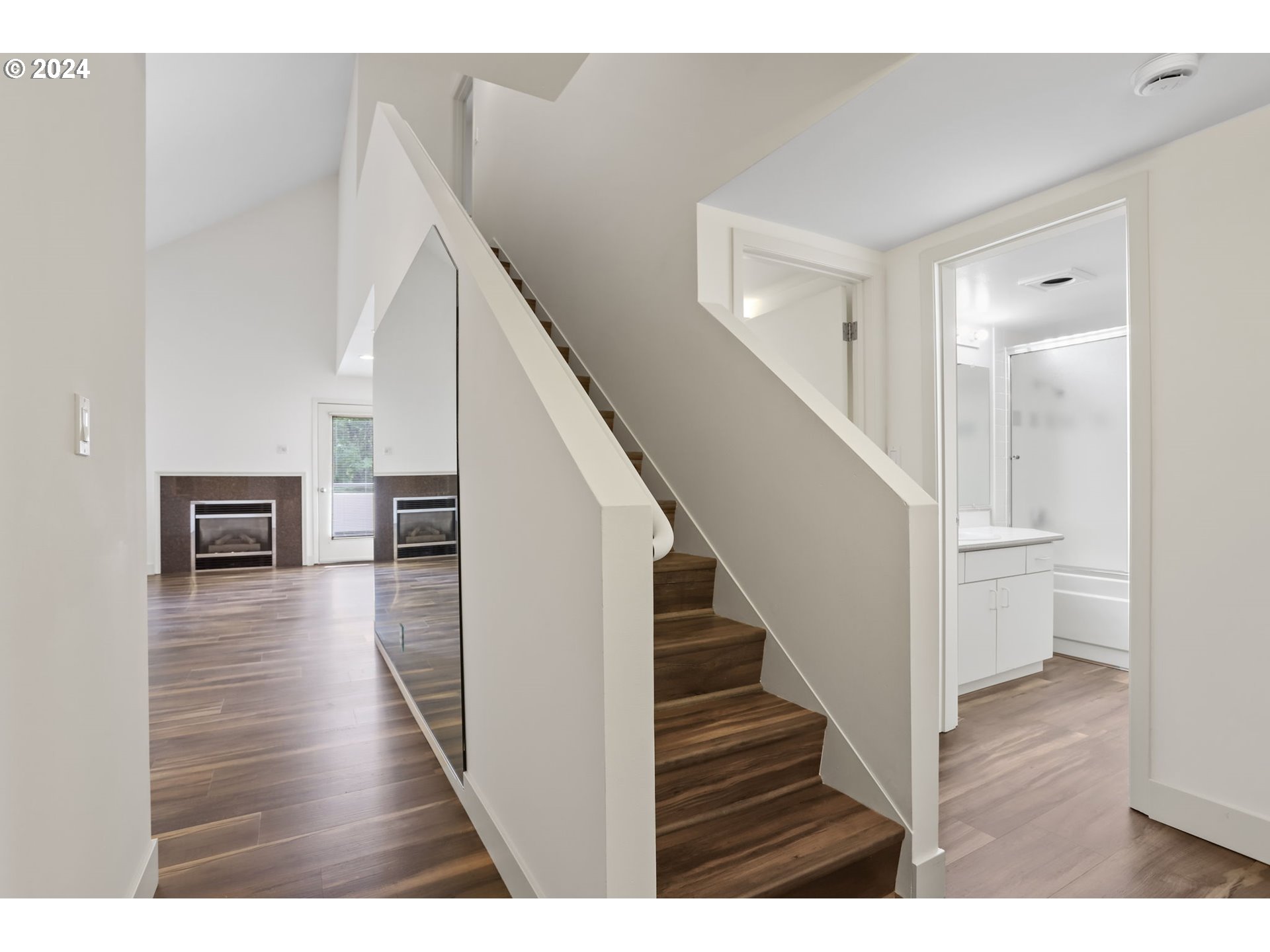 6605 W BURNSIDE RD 140