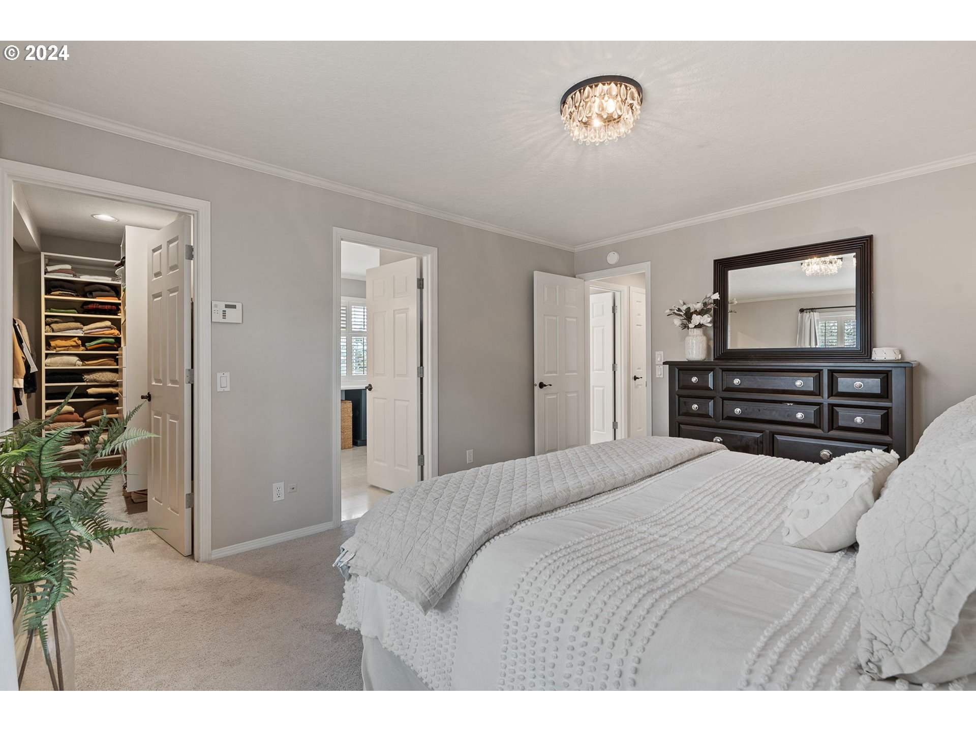 13819 PROVINCIAL HILL DR