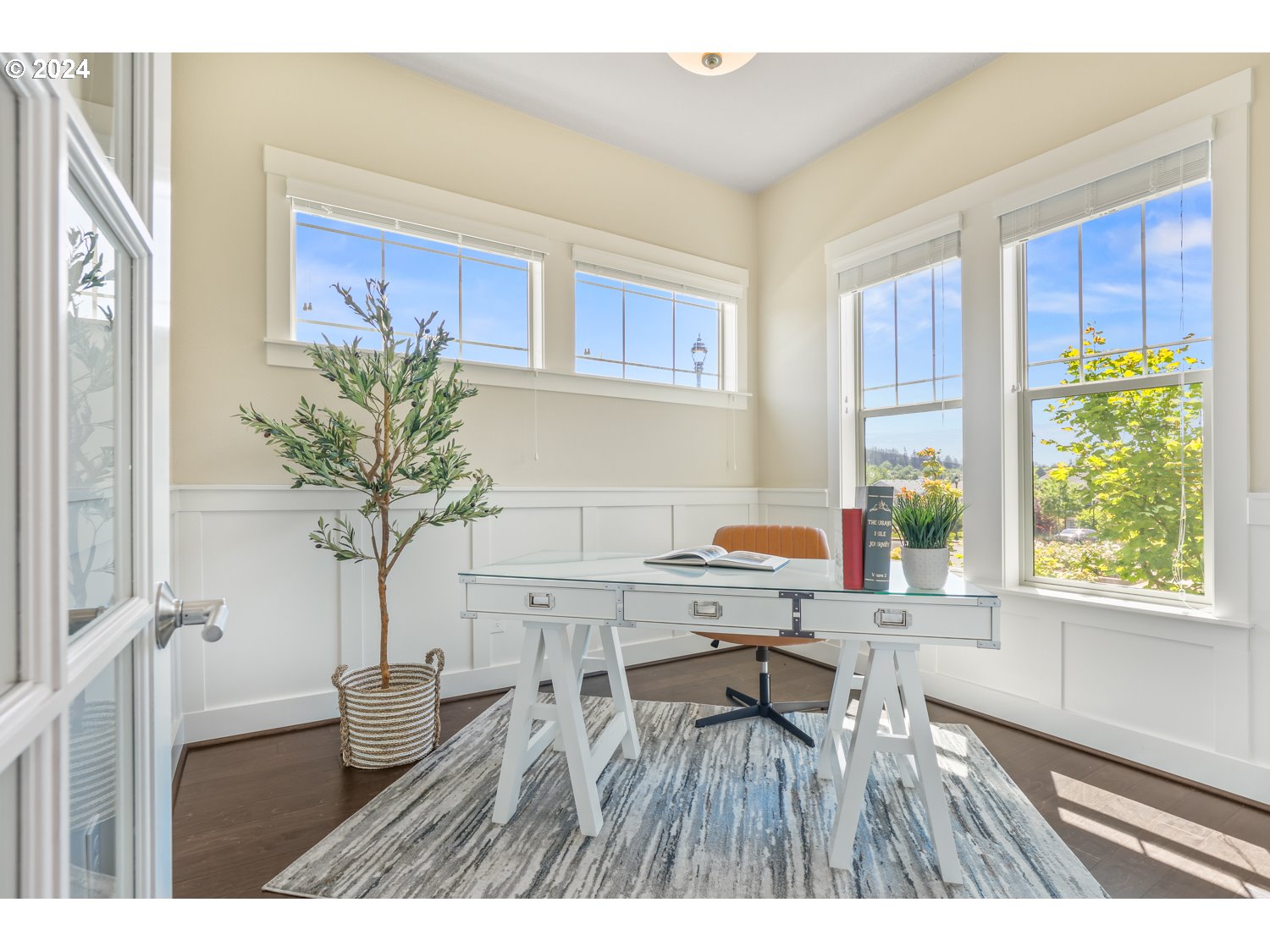 16747 SW LARKSPRING LN