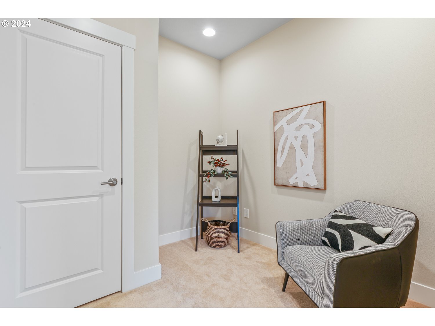 16747 SW LARKSPRING LN