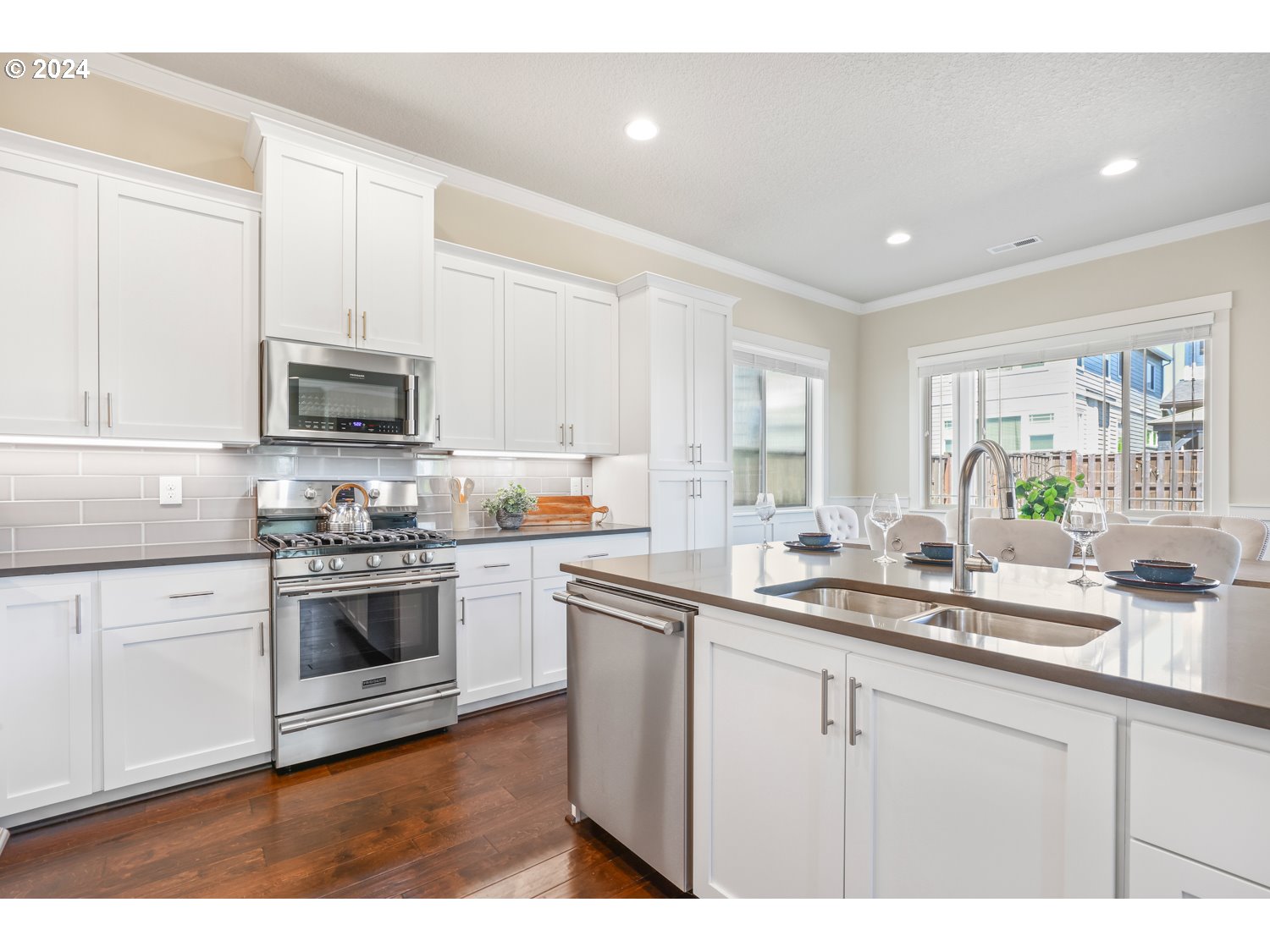 16747 SW LARKSPRING LN