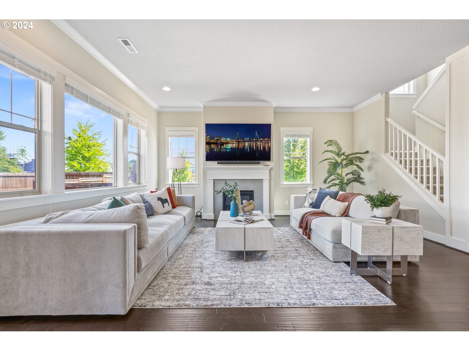 16747 SW LARKSPRING LN