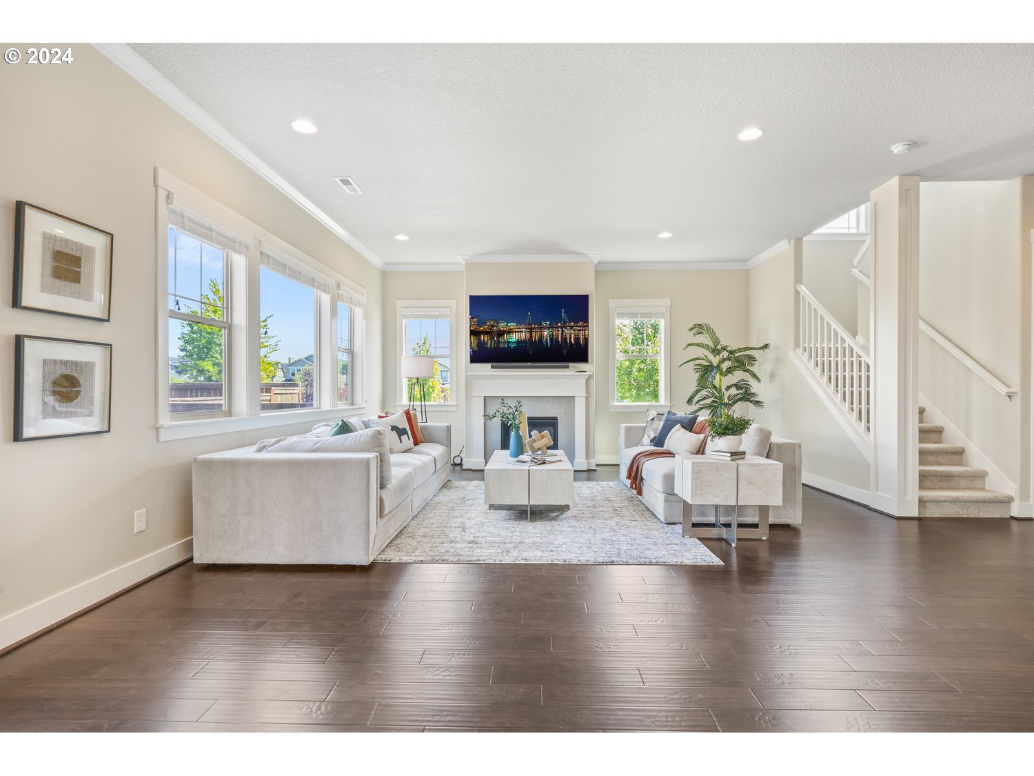 16747 SW LARKSPRING LN