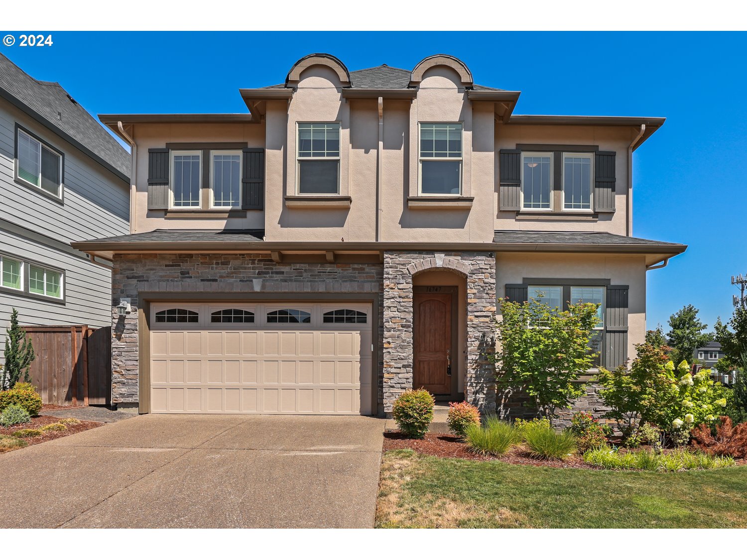 16747 SW LARKSPRING LN