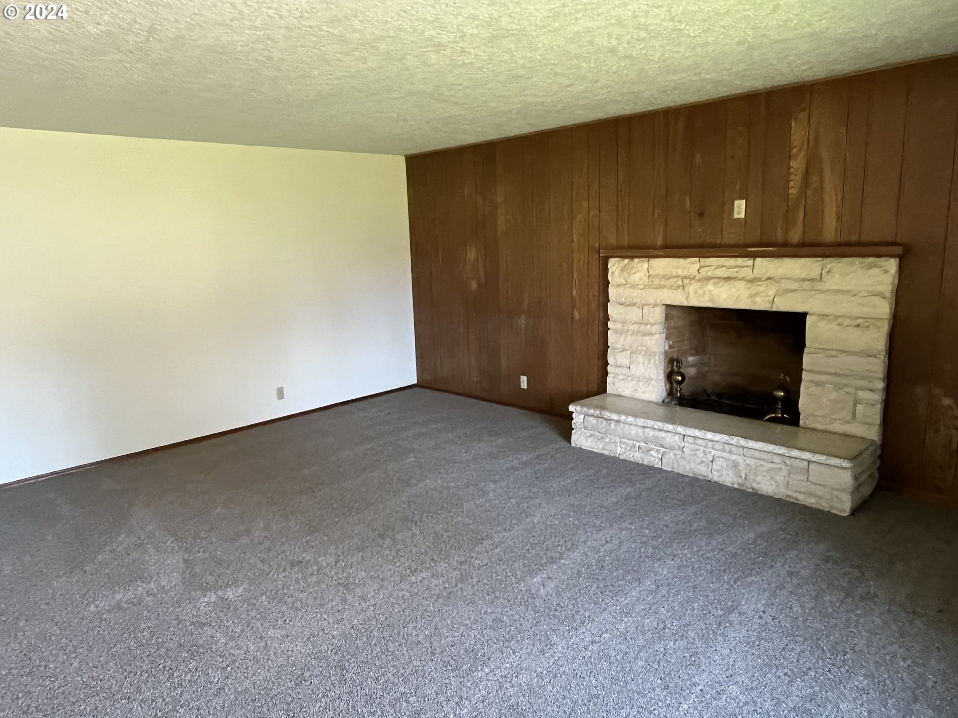 17650 SW PHEASANT LN