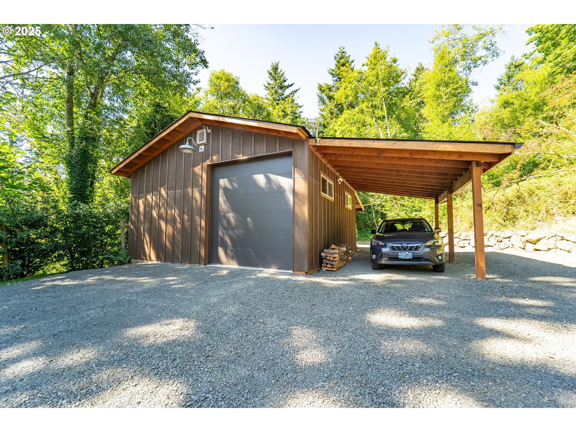 8427 NW SKYLINE BLVD, Portland