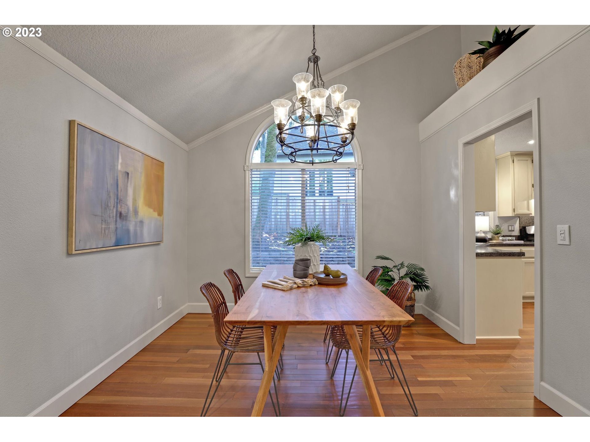 875 PALISADES TERRACE DR