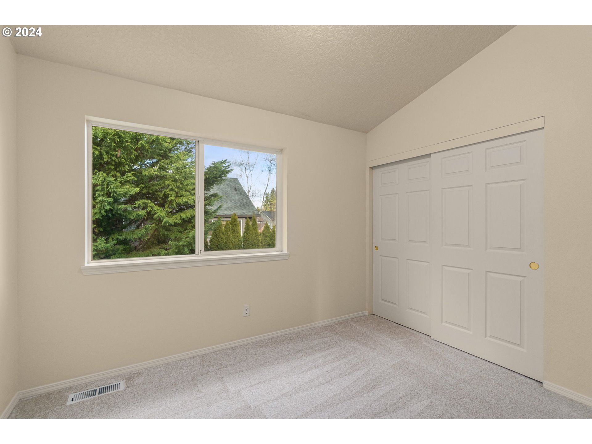 16943 NW AVONDALE DR