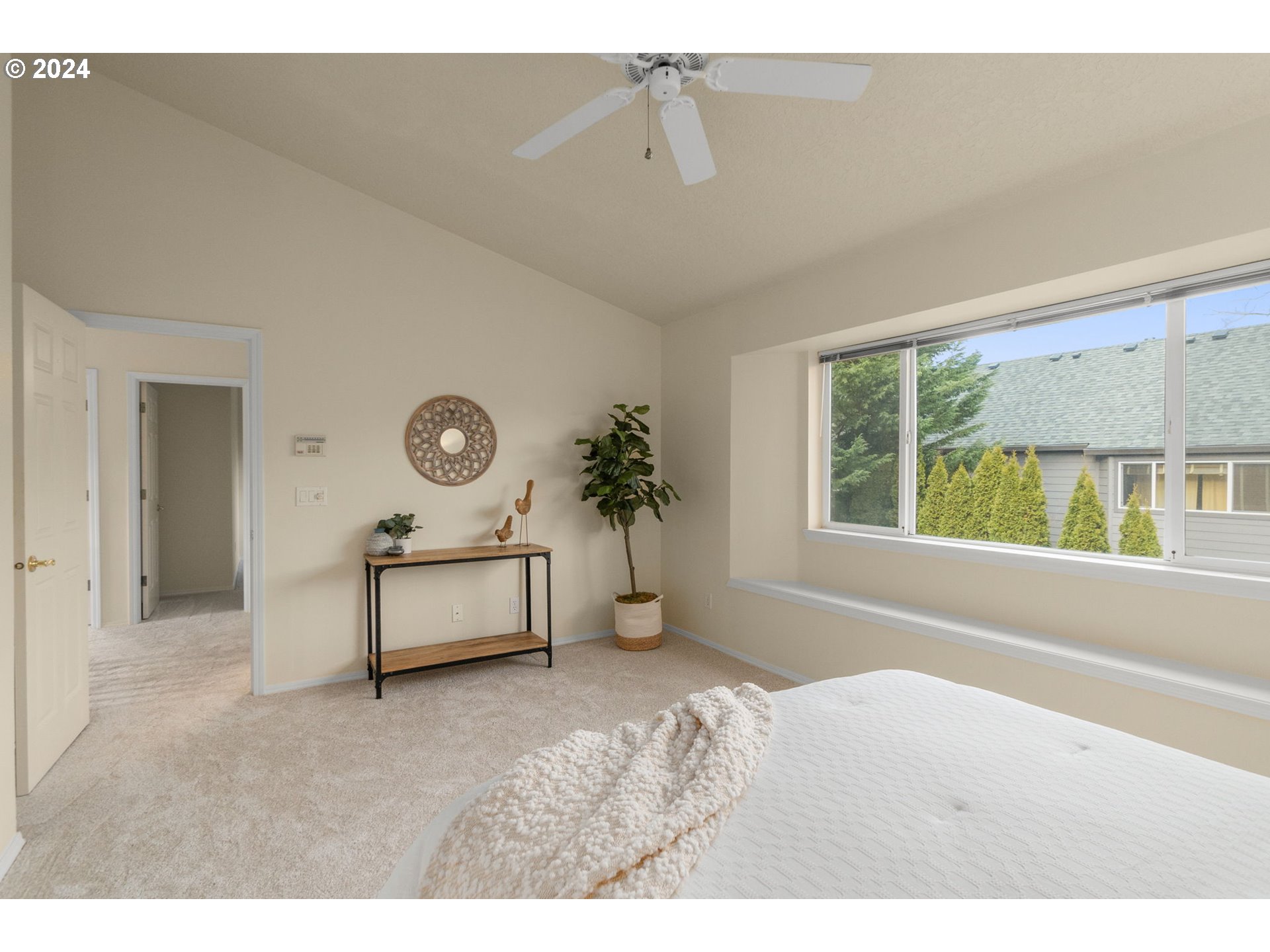 16943 NW AVONDALE DR