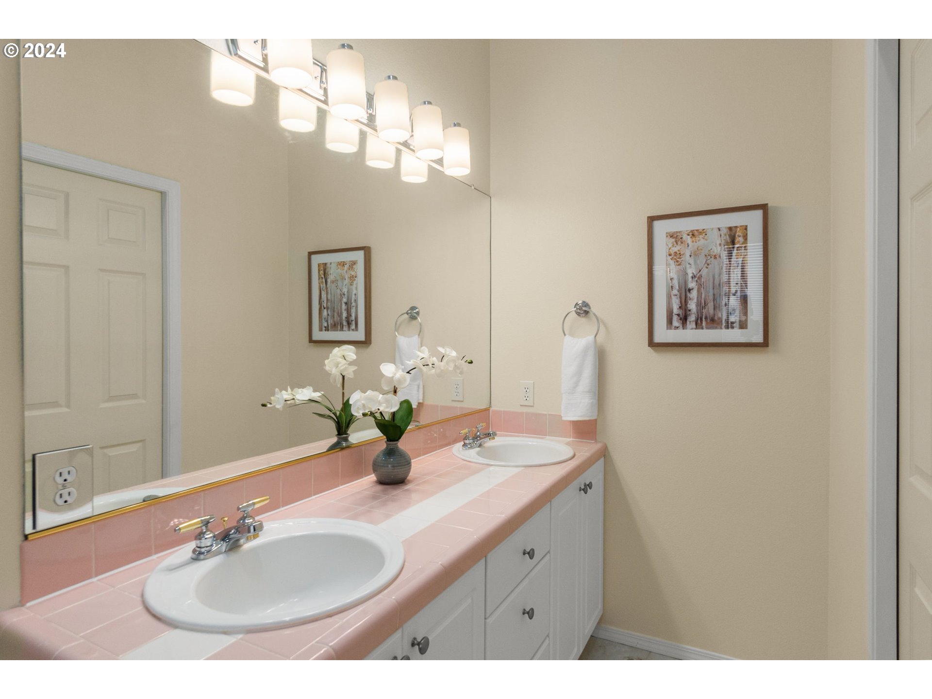 16943 NW AVONDALE DR