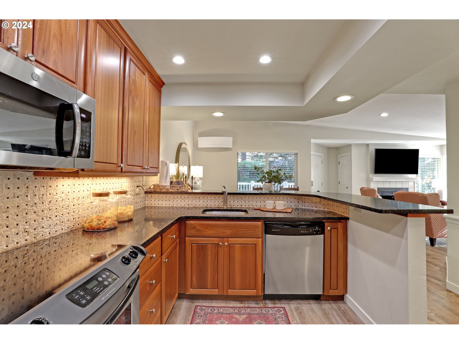 5062 FOOTHILLS DR C - #7