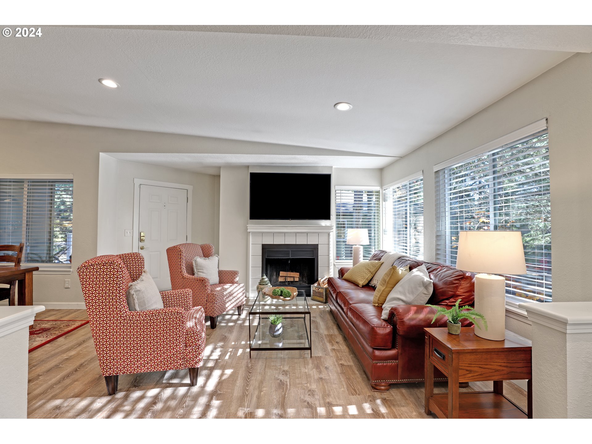 5062 FOOTHILLS DR C - #7